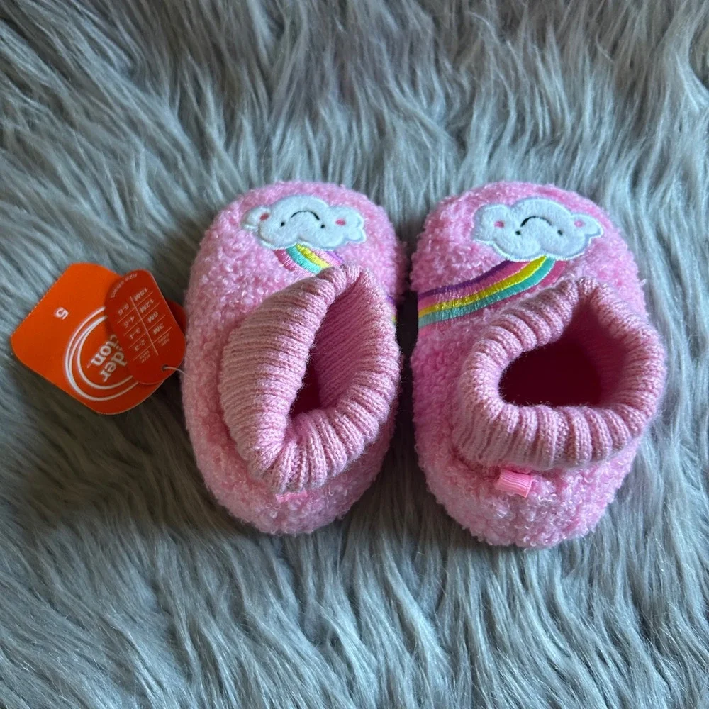 Wonder Nation Slippers Baby Girl Size 5 Pink Fuzzy Rainbow Shoes 12-18 Months